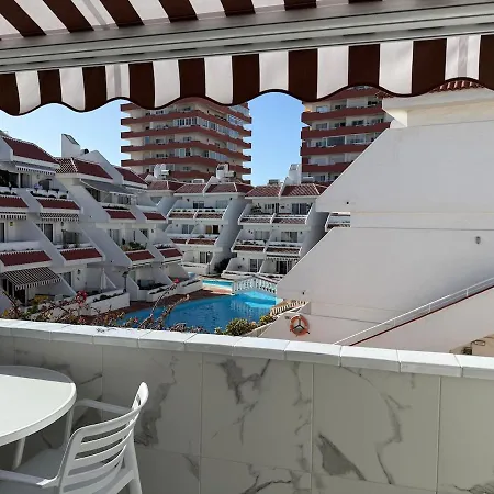 Location C, Americas, Pool View Sunny Wifi 아파트 *