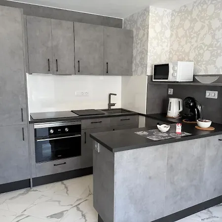 Location C, Americas, Pool View Sunny Wifi *