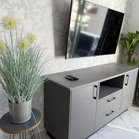 Location C, Americas, Pool View Sunny Wifi Apartamento *